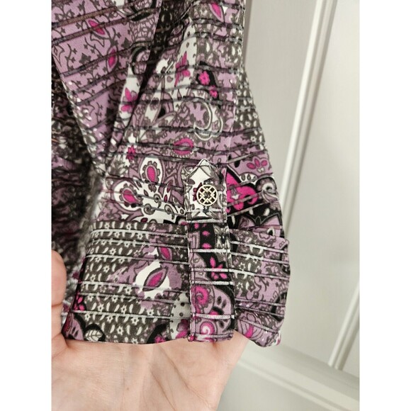 Cathy Daniels Roll Tab Blouse Silvertone Buttons Medallion Pattern Size S - Picture 6 of 9